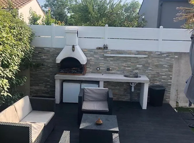Maison Calme Et Agreable A 15kmontpellier Vailhauques